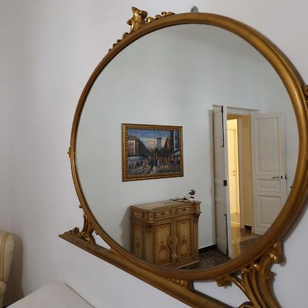Wow Home - 175 Mq - Posteggio Privato - Davanti Porto Traghetti - Fino A 10 Posti Letto Генуя Экстерьер фото